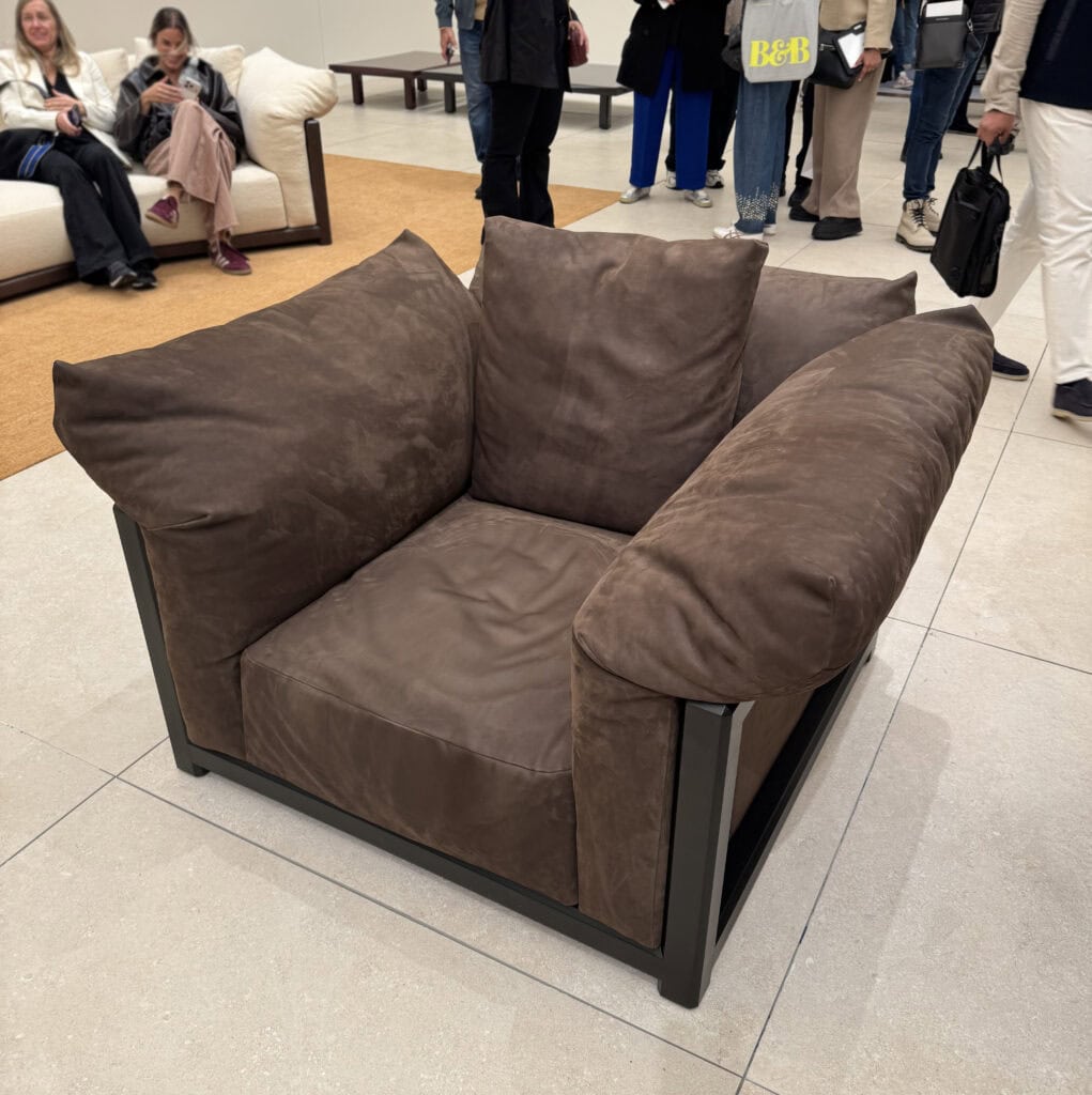 Olivenleder® Sessel aus hochwertigem Olivenleder, B&B Italia Design, modern und elegant.